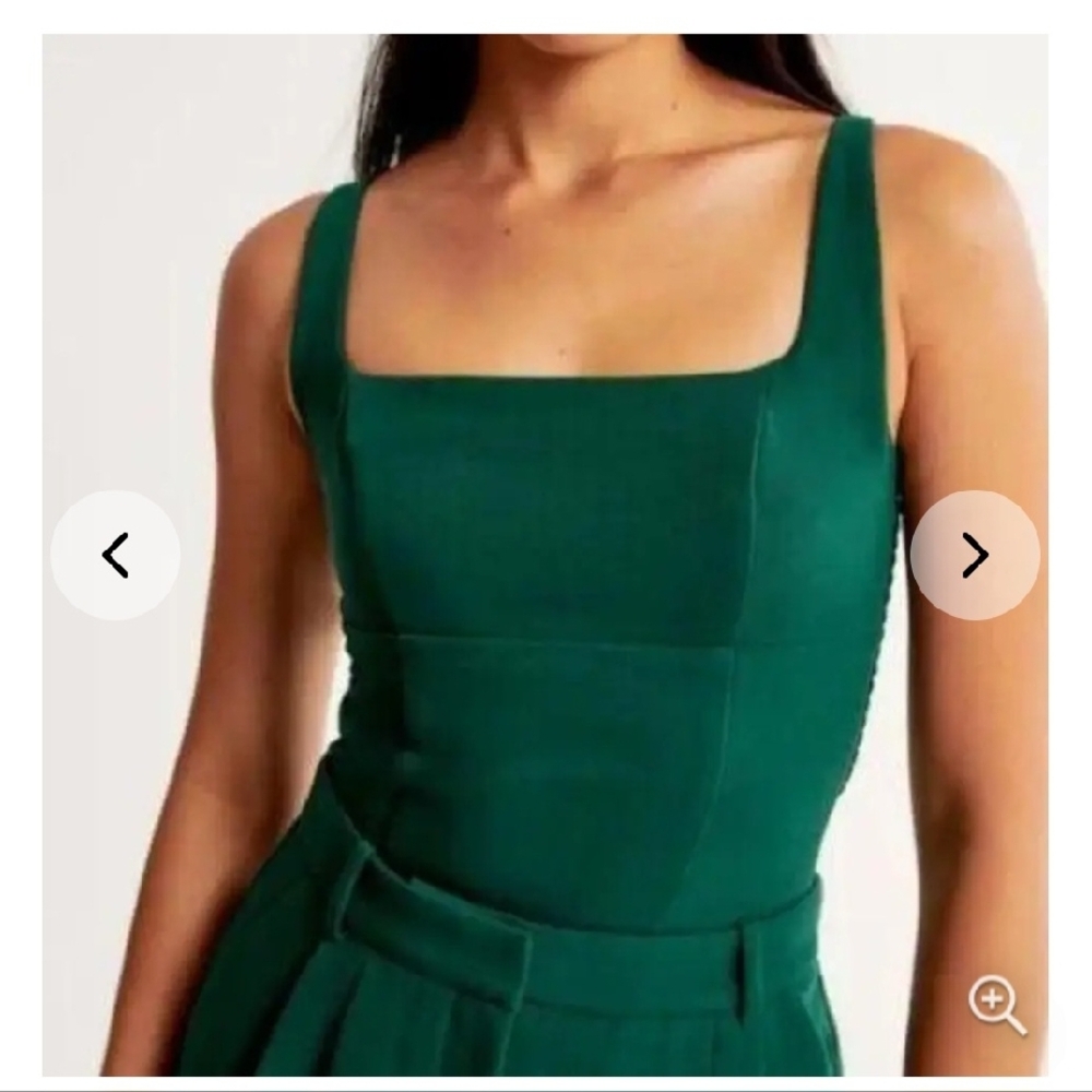 Zara Green Sleeveless Square Neck Top